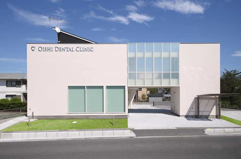 Oishi Dental Clinic (Saitama, Japan)